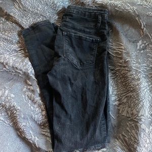 Black skinny jeans